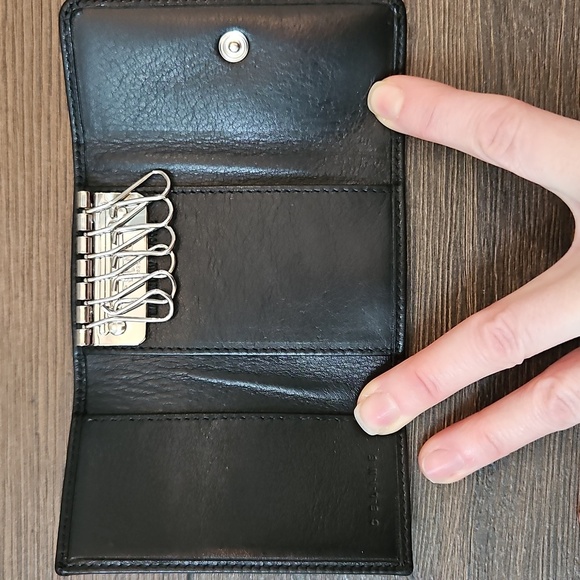 🔥 NWT Authentic CELINE Macadam Blason Vinyl Leather 6 Hooks Key Case - Picture 13 of 15